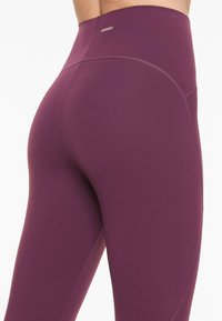 OYSHO BASIC COMPRESSIVE ANKLE-LENGTH - Tajice - mottled purple