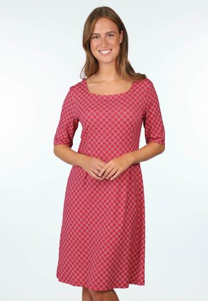 Sorgenfri Sylt EILINA - Freizeitkleid - rubin