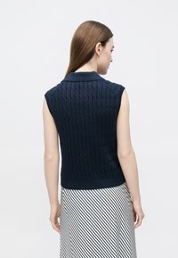 Tommy Hilfiger CABLE OPEN - Poloskjorter - dark night navy