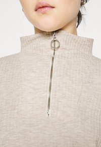 ONLY Maglietta a manica lunga - off-white