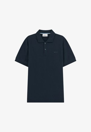 Polo shirt navy in morbido cotone, con colletto classico, patta con due bottoni, maniche corte e un discreto logo ricamato sul petto.