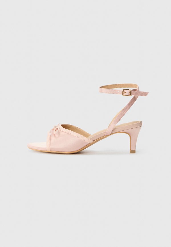 Ankle cuff sandals - rose