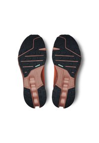 On CLOUDSURFER - Trainers - flame   dustrose
