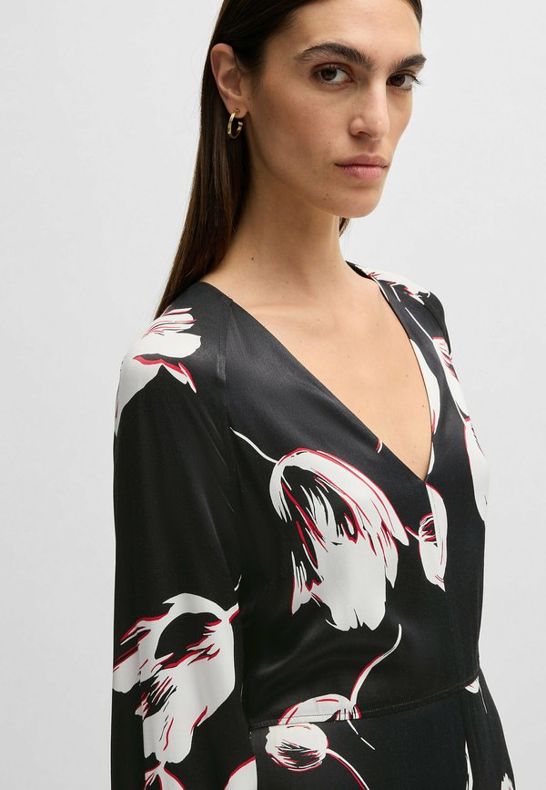 DIESHA - Day dress - patterned fifteen4