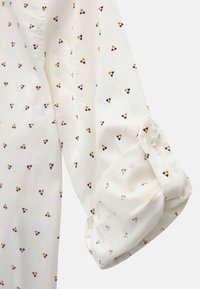 Guess MET STIPPEN - Camisa - wit