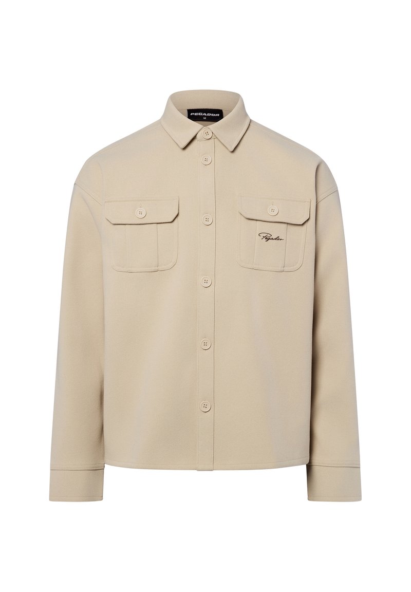 Beige Hemd zum Knöpfen aus weichem, strukturiertem Stoff, mit zwei Brusttaschen und einem kleinen, rechtsseitig gestickten Logo.