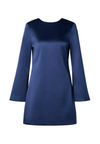 Robe en satin bleu marine avec un décolleté rond et des manches longues en forme de cloche. Texture lisse, design au niveau du genou et silhouette minimaliste.