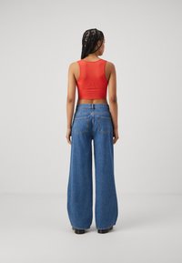 BDG Urban Outfitters JOSIE  - Topper - radiant red