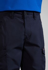 Thumbnail Image 5