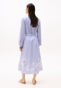 Thumbnail Image 3