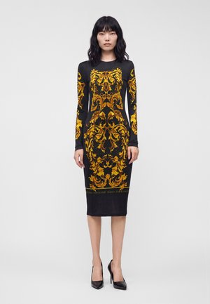 Versace Jeans Couture PLACED - Jerseykleid - black/gold-coloured