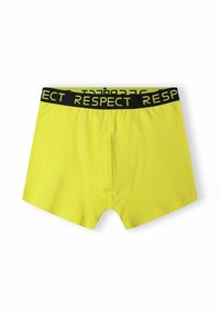 Boxeri scurți din bumbac galben cu o bandă elastică neagră pe care este scris cu litere galbene cuvântul "RESPECT". Textură netedă, croi standard.