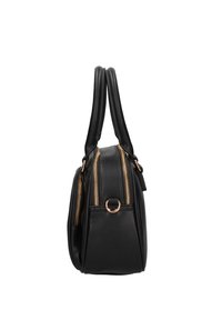Borsa strutturata nera con superficie testurizzata, doppi manici superiori e due zip dorate lungo la parte superiore. Accento a forma di anello sul lato.