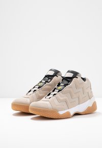 Converse Sneakersy wysokie