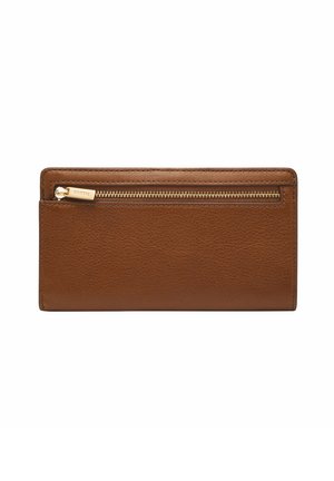 Portefeuille en cuir marron avec une finition texturée, doté d'une fermeture éclair dorée et d'un logo de marque en relief. Design rectangulaire compact.