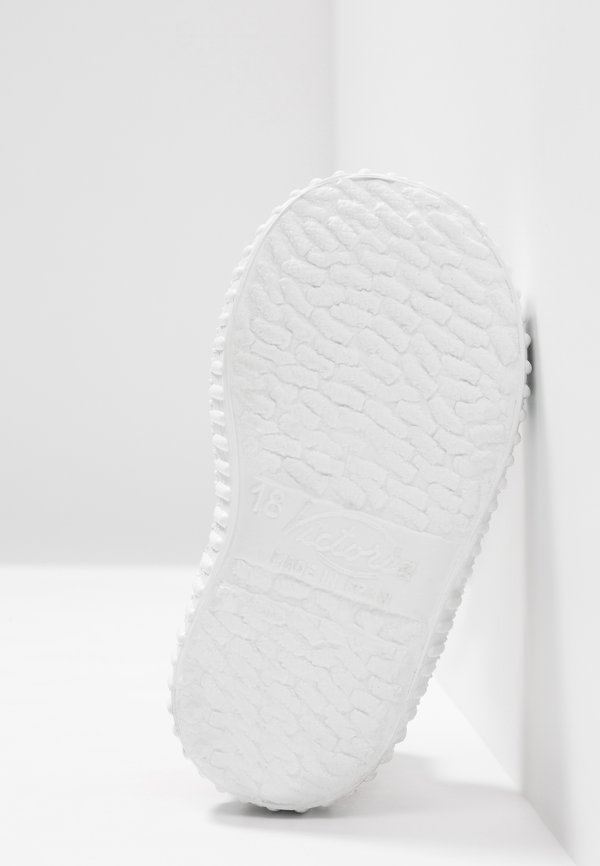 Riemchenballerina – nude