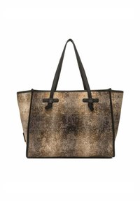 Bruine tote bag met patroon en zwarte accenten, voorzien van dubbele handgrepen en een gestructureerd stoffen oppervlak met contrasterende zijkanten.