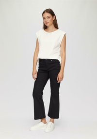 s.Oliver MET GESMOKTE DETAILS - T-shirt basic - ecru