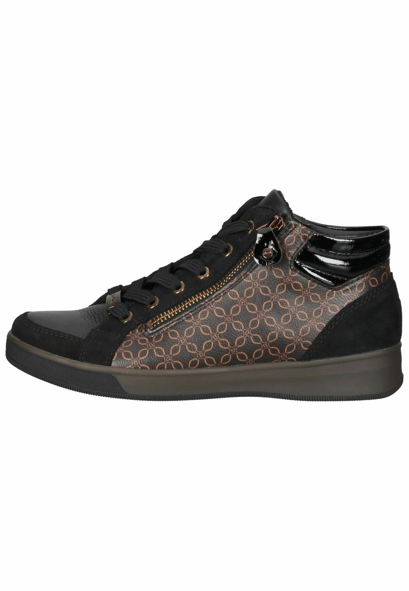 Baskets montantes noires et marron avec côtés à motifs, lacets noirs, fermeture éclair latérale et col de cheville noir brillant.