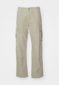 Selecionado, imperial green