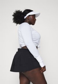 lululemon SWIFTLY TECH LONG SLEEVE - Top dugih rukava - white/white