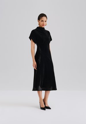 ALIVIA SHORT SLEEVE MIDI DRESS - Koktejlové šaty / šaty na párty - black