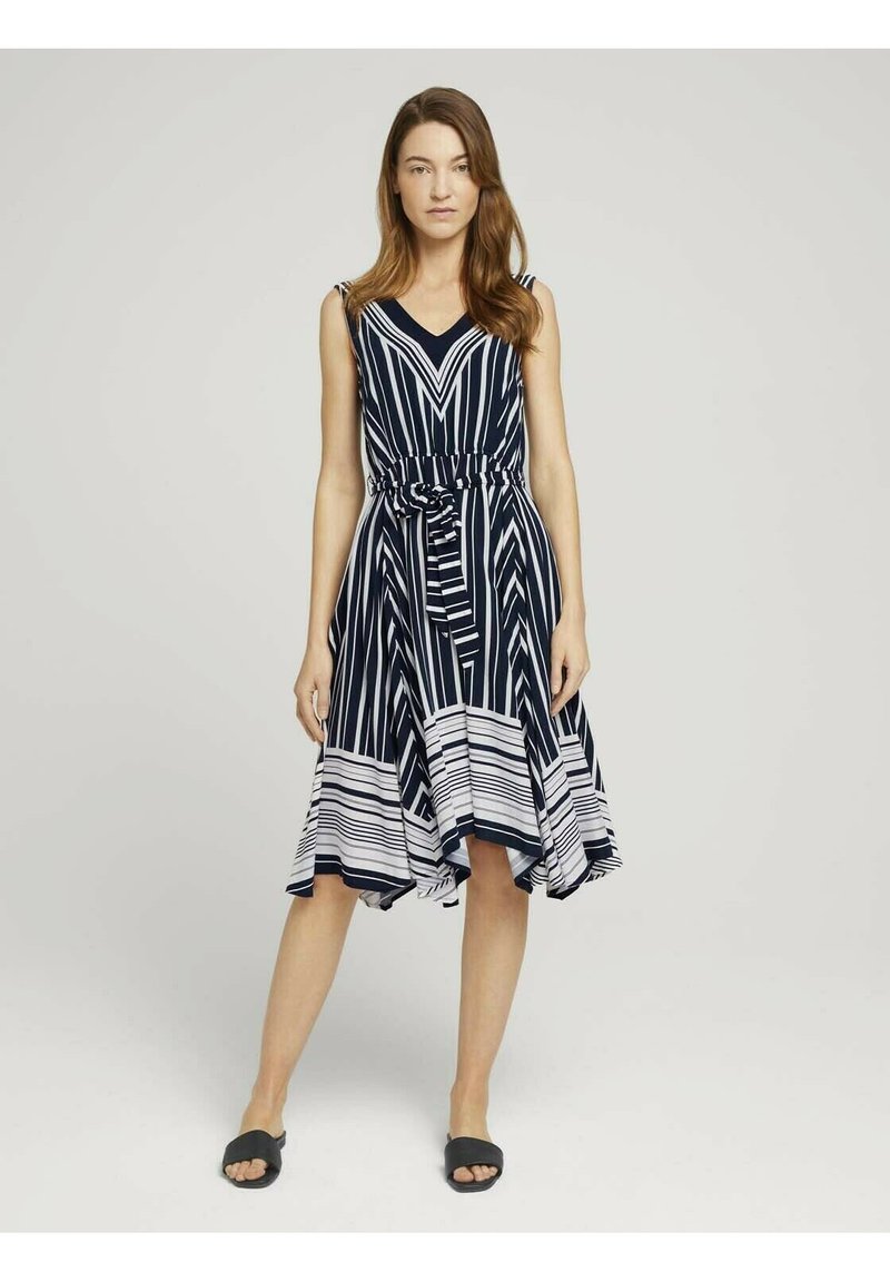 Damen Freizeitkleider | TOM TAILOR Freizeitkleid navy white vertical stripe/dunkelblau - OO02363 Damen Freizeitkleider | TOM TAILOR Freizeitkleid navy white vertical stripe/dunkelblau - OO02363