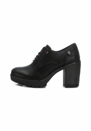 Zapatos altos - black