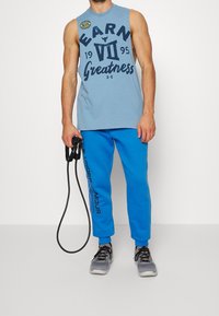 Under Armour Linne - dark blue