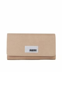 Beige portemonnee met een gestructureerde stofafwerking, voorzien van een doorzichtig label met "RENEW VITA" in vetgedrukte letters en een drukknoopsluiting.