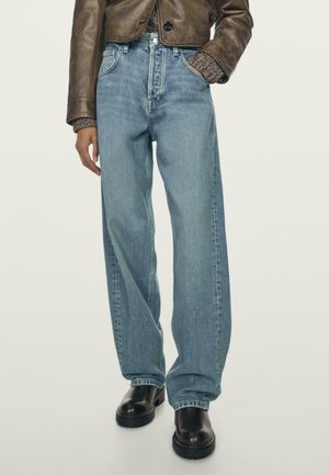 MID-RISE - Jean boyfriend - blue denim