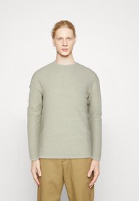 Jack & Jones - JJEGREG CREW NECK - Svetrík - desert sage Miniatúrny obrázok 1