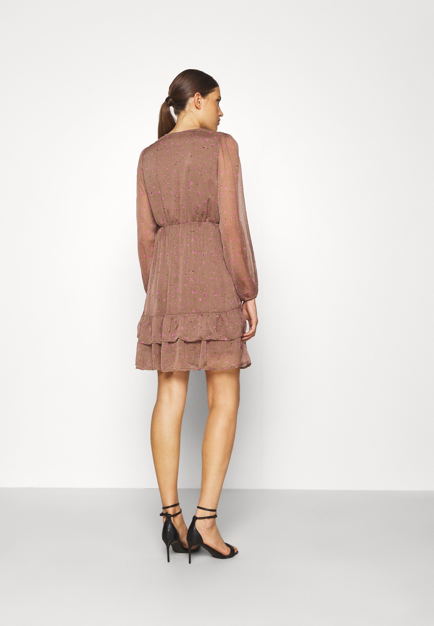 Vero Moda VMULLA SHORT DRESS - Kasdienė 