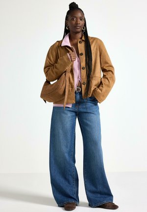 IN IMITATION  - Overgangsjakke - brown