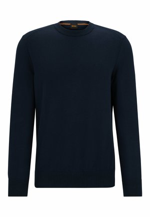 Maglione girocollo blu navy realizzato in tessuto liscio, con polsini e orlo a costine, e un logo goffrato discreto sul petto.