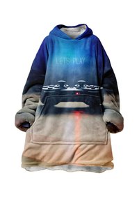 Fleecegefütterter übergroßer Hoodie in verlaufendem Blau und Beige mit einem Design eines Gaming-Controllers und dem Text "LET'S PLAY" auf der Vorderseite.