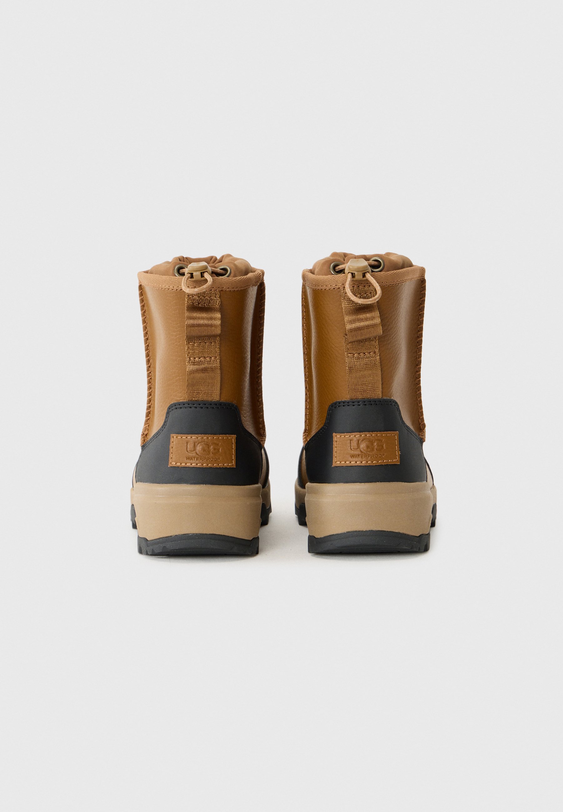 UGG ADIRONDACK XXV - Snowboots - chestnut/lichtbruin - Zalando.nl