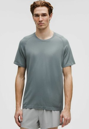 TECH SHORT SLEEVE - Sports T-shirt - solar grey