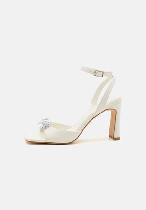Even&Odd Sandales - white