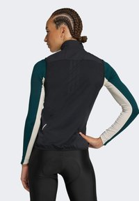 adidas Performance ESSENTIALS WINDPROOF - Waistcoat - black