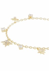 Guldarmband med stjärn- och fyrkantiga detaljer, prytt med klara stenar. Slät yta, delikat design, lättviktig.