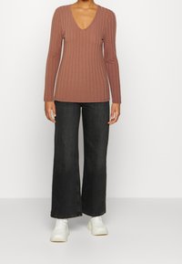 Vero Moda Maglietta a manica lunga - brown