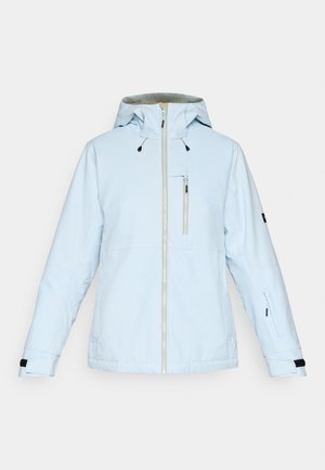 Svetlo modrá vodeodolná bunda s kapucňou, predným zipsom a náprsním vreckom. Obsahuje čierne akcenty na manžetách a bočných vreckách. Hladká textúra.