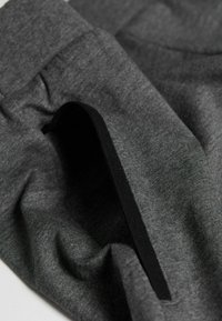 IUMAN Intimissimi Uomo KURZER BASIC SET - Pyžamová sada - dark grey