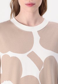Marimekko PAHLO UNIKKO DRESS - Dzsörzéruha - beige