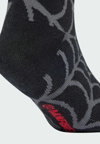 adidas Sportswear 3 PACK - Calcetines - white black pure ruby