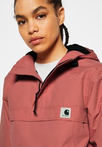 Carhartt WIP NIMBUS - Veste coupe-vent - misty blush