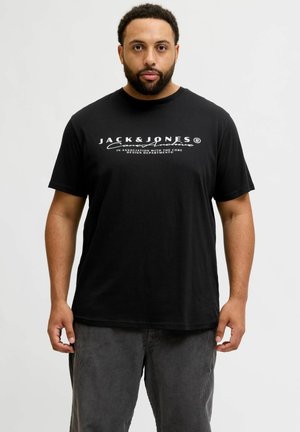 - T-shirt z nadrukiem