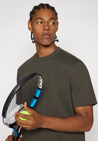 Björn Borg CENTRE MOCK NECK - Základné tričko - dusty olive