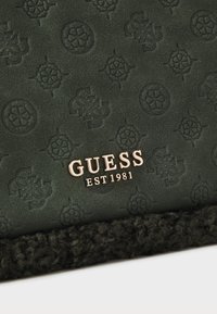 Guess DAVIKA zielony